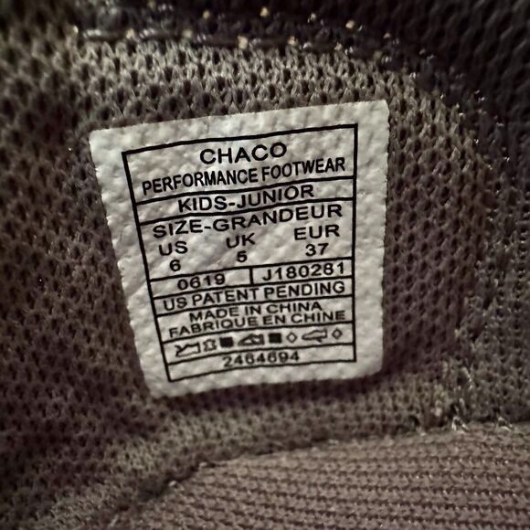 NEW Chaco Odyssey sports sandals big kids size 6 gray mesh waterproof closed toe - Picture 8 of 8